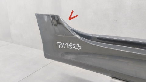 Listwa progowa prawa Toyota Yaris 4 IV 20- Mazda 2 22- Hybrid