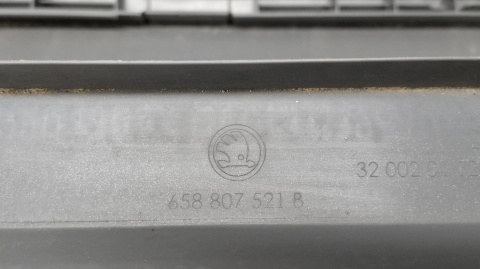 Zderzak tył tylny Skoda Kamiq 658 19-23