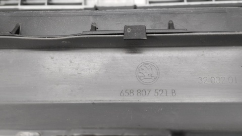 Zderzak tył tylny Skoda Kamiq 658 19-23