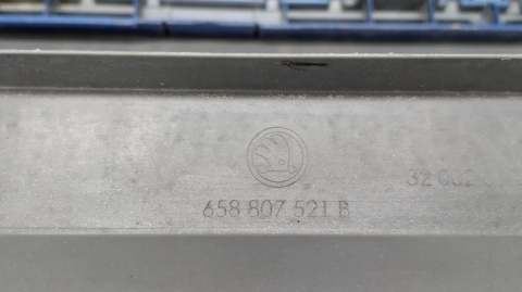 Zderzak tył tylny Skoda Kamiq 658 19-23