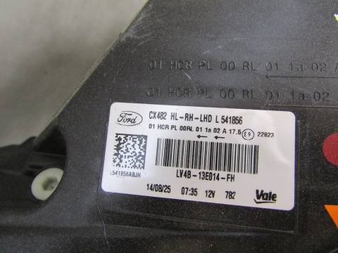 LAMPA PRZÓD FORD KUGA MK3 LED RH PRAWA 19-24 LV4B-13E014-FH