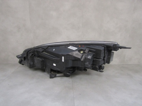 LAMPA PRZÓD FORD KUGA MK3 LED RH PRAWA 19-24 LV4B-13E014-FH