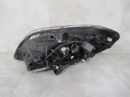 LAMPA PRZÓD VOLVO XC60 I KSENON SKRĘTNY RH PRAWY 08-13 30763136