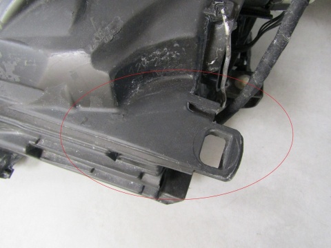 LAMPA PRZÓD VOLVO XC60 I KSENON SKRĘTNY RH PRAWY 08-13 30763136