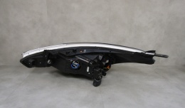 LAMPA PRZÓD HYUNDAI I20 ZWYKŁA SOCZEWKA + LED 15- RH PRAWA 92102-C8200