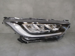 LAMPA PRZÓD TOYOTA YARIS IV GR SPORT LED 20- RH PRAWA KOITO 52-333