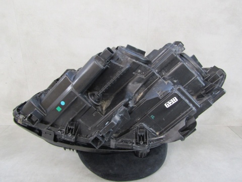 LAMPA PRZÓD MERCEDES B-KLASA W246 LIFT ZWYKŁA RH PRAWA 14-17 A2468205461