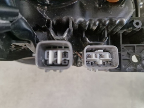 LAMPA PRZÓD MITSUBISHI ASX LIFT ZWYKŁA SOCZEWKA LEWA LH 12-19