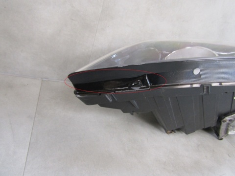 LAMPA PRZÓD KIA SORENTO II LH LEWA 09-12 KSENON 92101-2P140