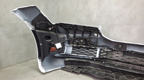 Zderzak przód przedni Skoda Superb 4 IV 24- / + wiązka