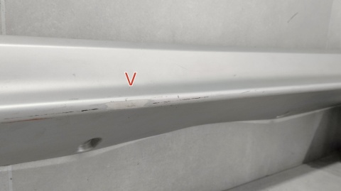 Listwa progowa lewa Volovo XC60 R Design 08-17