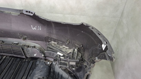 Zderzak przód przedni Tesla MODEL Y 20- / + osłona + 2 LEDy