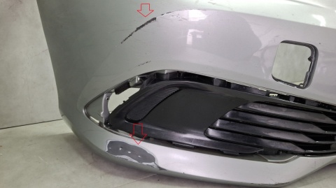 Zderzak przód przedni Toyota Auris 2 II Lift 15-18 / + osłona
