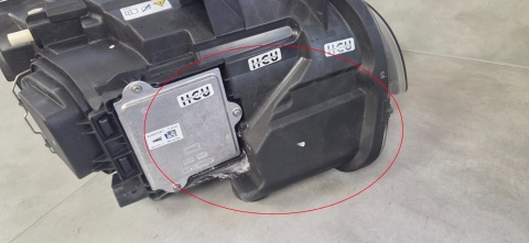 LAMPA PRZÓD BMW X1 E84 LIFT LCI KSENON NIESKRĘTNY LEWA LH 12-15 KANADA 7290265