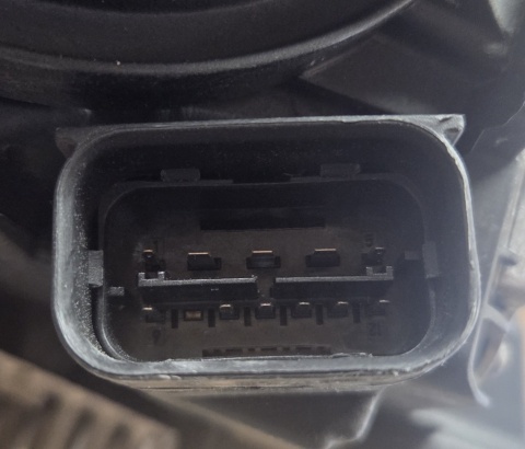 LAMPA PRZÓD BMW X1 E84 LIFT LCI KSENON NIESKRĘTNY LEWA LH 12-15 KANADA 7290265