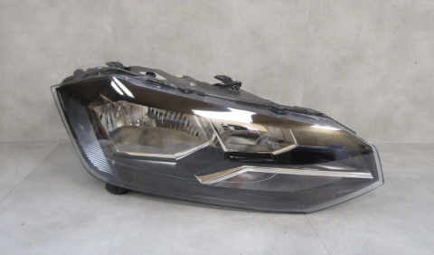 LAMPA PRZÓD VOLKSWAGEN VW POLO 2G ZWYKŁA 17-20 RH PRAWA 2G1941006