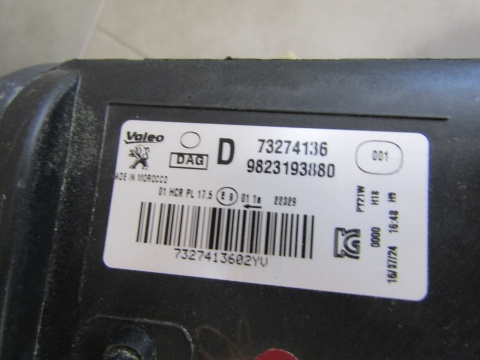 LAMPA PRZÓD PEUGEOT 208 II 2 2008 II 2 ZWYKŁA 19-23 RH PRAWA 9823193880