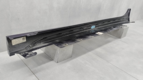 Listwa progowa prawa BMW 2 F44 M Pakiet 19-