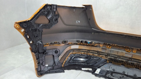 Zderzak tył tylny Audi Q8 S-Line 4M8 18-23 / + ślizg + lampki