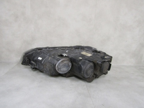 LAMPA PRZÓD VOLKSWAGEN VW POLO 2G ZWYKŁA 17-20 RH PRAWA 2G1941006