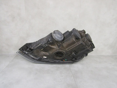 LAMPA PRZÓD VOLKSWAGEN VW POLO 2G ZWYKŁA 17-20 RH PRAWA 2G1941006