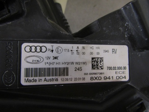 LAMPA PRZÓD AUDI A1 8X0 ZWYKŁA 10-14 RH PRAWA 8X0941004