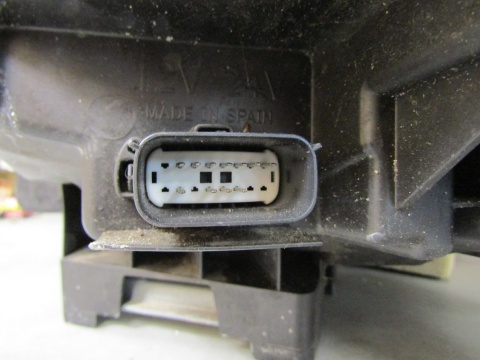 LAMPA PRZÓD FORD KUGA MK3 LED RH PRAWA 19-24