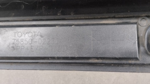 Listwa progowa prawa Toyota Corolla XII sedan E21 18-