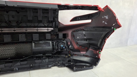Zderzak przód przedni Citroen C3 E-C3 IV 4 24- / + halogeny + wiązka