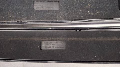Relingi dachowe Citroen C3 E-C3 IV 24- / komplet L+R