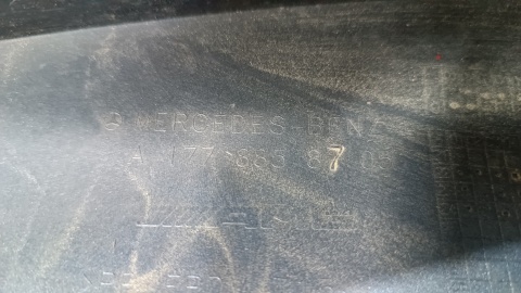 Zderzak przód przedni Mercedes A Klasa 176 AMG Lift 15-18/+ wiązka + radar