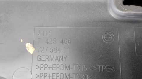 Blenda listwa klapy tył BMW X2 F39 18- / "surowa"