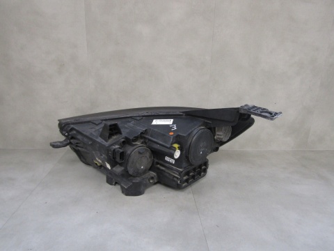 LAMPA PRZÓD OPEL GRANDLAND X ZWYKŁA Z LED RH PRAWA 17-21 YP00015580