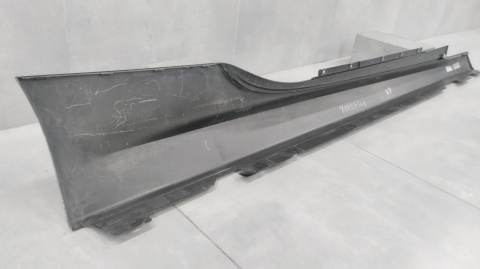 Listwa progowa lewa BMW 8 G14 G15 M Pakiet 18-