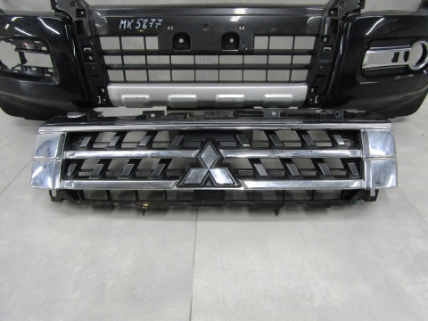 Zderzak przód przedni Mitsubishi Pajero IV 4 Lift 15-20