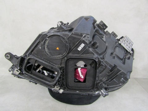 LAMPA PRZÓD MERCEDES S W223 FULL LED DIGITAL LIGHT RH PRAWA 20- A2239065404