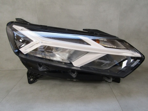 Lampa przód Dacia Sandero III 3 Logan III 3 Jogger LED 20- RH PRAWA 260107920R