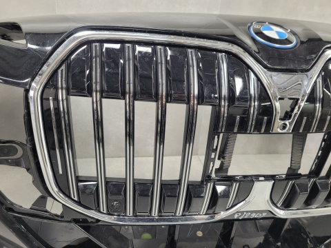 Zderzak przód przedni BMW 7 G70 M-Pakiet 22-26