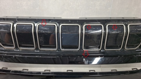 Zderzak przód przedni Jeep Avenger 23-