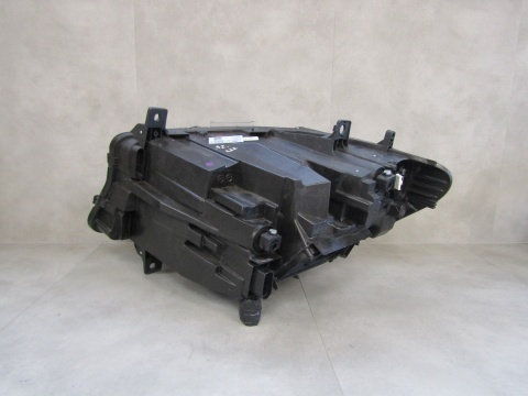LAMPA PRZÓD MERCEDES SPRINTER W910 W907 LED 18- RH A9109068200