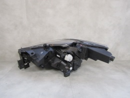 LAMPA PRZÓD MAZDA CX5 CX 5 II 2 LED SZARY SILNICZEK 17-21 RH PRAWA KB8N51030