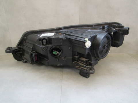 LAMPA PRZÓD SKODA SUPERB 3 III KSENON SKRĘTNY RH PRAWA 15-19 3V1941016B