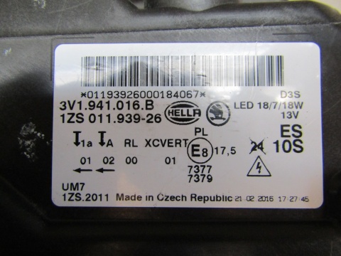 LAMPA PRZÓD SKODA SUPERB 3 III KSENON SKRĘTNY RH PRAWA 15-19 3V1941016B