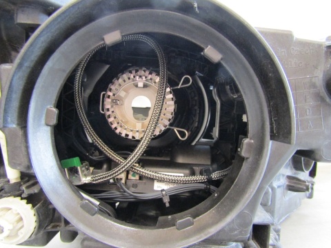 LAMPA PRZÓD SKODA SUPERB 3 III 3V1 KSENON SKRĘTNY 15-19 LH 3V1941015A
