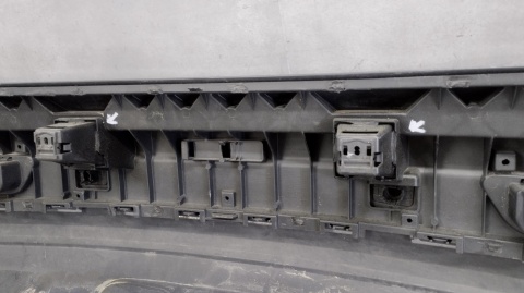 Zderzak tył tylny Audi Q3 8U0 LIFT 14- 18