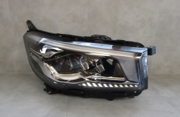 LAMPA PRZÓD MAXUS DELIVER 9 V90 FULL LED PRAWA RH 19- C00295586