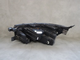 LAMPA PRZÓD MAXUS DELIVER 9 V90 FULL LED PRAWA RH 19- C00295586