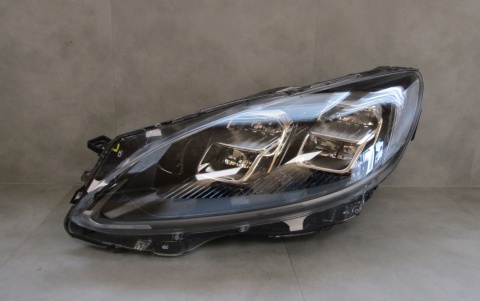 Lampa przód Ford Kuga MK3 LED 19-24 LH LEWA LV4B 13E015 FC