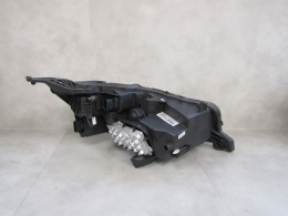 Lampa przód Peugeot 208 II 2008 II FULL LED 19-23 LH LEWA 9841642080