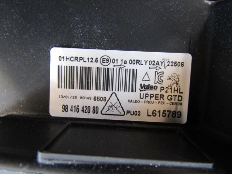 Lampa przód Peugeot 208 II 2008 II FULL LED 19-23 LH LEWA 9841642080